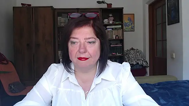 Violet Pulse online show from July 6, 2026, 8:11 am