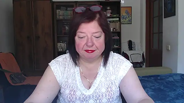 Violet Pulse online show from July 13, 2026, 8:06 am
