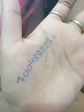 JassiKumari02 online show from April 11, 2026, 6:56 pm