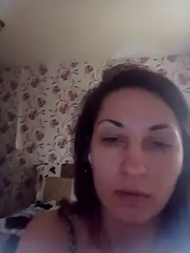 RitaLovvee online show from October 4, 2025, 6:44 am