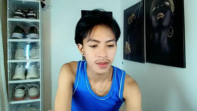 jayxxxlovescock online show from October 30, 2025, 5:13 pm