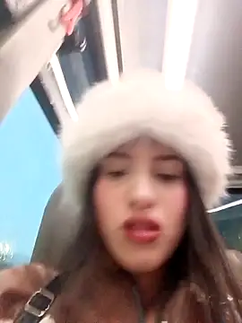 Snapshot of SALOME-28_ chatting on February 26, 2026, 11:15 pm SALOME-28 online show from February 26, 2026, 11:15 pm