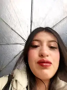 Snapshot of SALOME-28_ chatting on March 18, 2026, 1:47 pm SALOME-28 online show from March 18, 2026, 1:47 pm