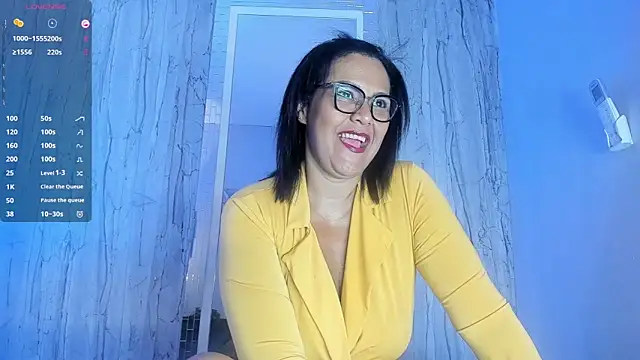 EmillyLim online show from October 16, 2025, 7:59 pm