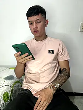 Dav oviedo online show from October 9, 2025, 3:15 am