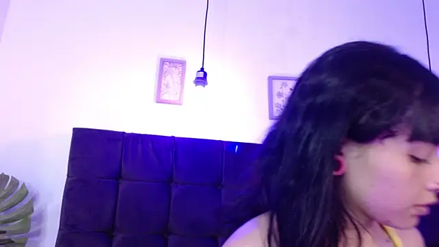 YessBoobs0 online show from October 28, 2025, 4:05 am