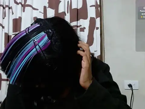 Acelinrose online show from February 15, 2026, 1:46 am