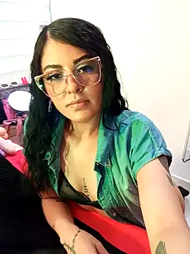 ValeNiitaLuv online show from November 29, 2025, 10:57 pm