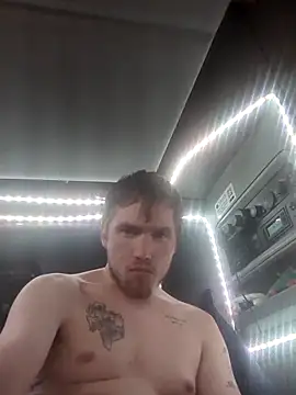 Snapshot of Bigdicktrucker26 chatting on September 24, 2025, 11:52 pm Bigdicktrucker26 online show from September 24, 2025, 11:52 pm