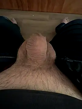 Snapshot of Felix839 chatting on October 10, 2025, 3:55 pm Felix839 online show from October 10, 2025, 3:55 pm