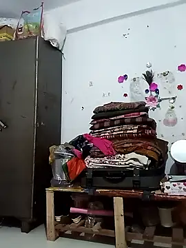 Snapshot of TeluguCuplehyd chatting on October 23, 2025, 3:39 am TeluguCuplehyd online show from October 23, 2025, 3:39 am