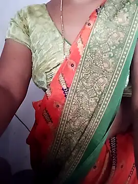 Snapshot of TeluguCuplehyd chatting on November 10, 2025, 5:06 am TeluguCuplehyd online show from November 10, 2025, 5:06 am