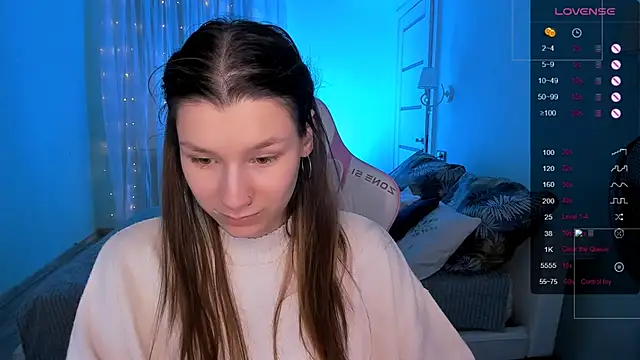 Snapshot of LinaBlossom_ chatting on March 3, 2026, 8:20 am LinaBlossom online show from March 3, 2026, 8:20 am