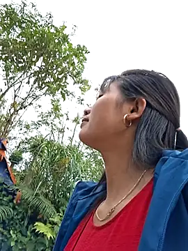 diamond-- online show from November 6, 2025, 12:44 am