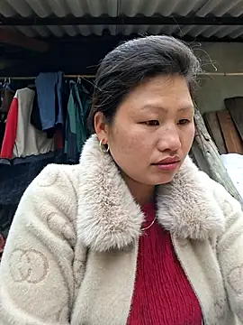 diamond-- online show from February 17, 2026, 12:51 am