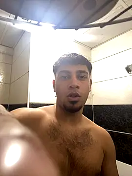 Snapshot of astoperaa chatting on October 21, 2025, 4:08 pm astoperaa online show from October 21, 2025, 4:08 pm