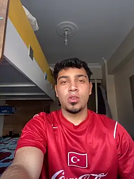 Snapshot of astoperaa chatting on October 27, 2025, 11:47 am astoperaa online show from October 27, 2025, 11:47 am