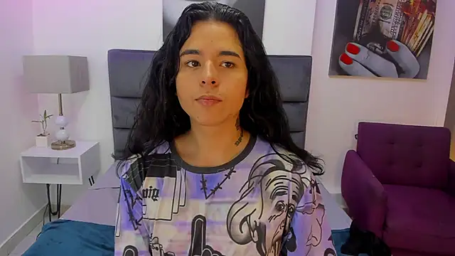 Angel Dustts online show from October 18, 2025, 7:25 pm