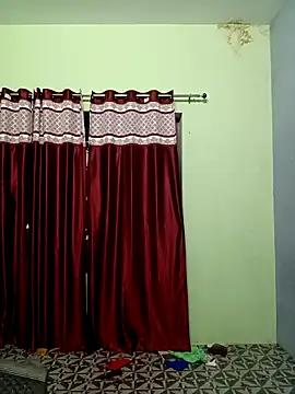 Snapshot of School_medam chatting on October 6, 2025, 3:53 pm School medam online show from October 6, 2025, 3:53 pm