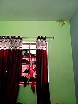 Snapshot of School_medam chatting on October 7, 2025, 9:17 am School medam online show from October 7, 2025, 9:17 am