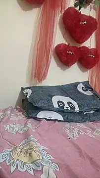 hotestfantasy online show from February 16, 2026, 4:03 pm