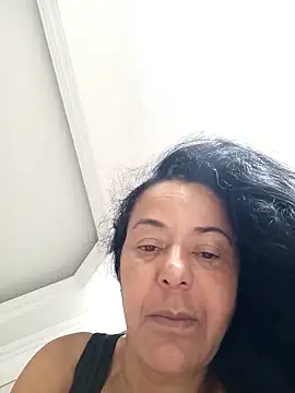 lucineia7 online show from February 28, 2026, 9:05 pm