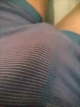 Snapshot of Blackveins32 chatting on October 26, 2025, 5:46 am Blackveins32 online show from October 26, 2025, 5:46 am