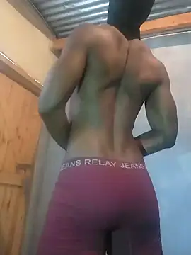 Snapshot of Blackveins32 chatting on November 5, 2025, 7:30 am Blackveins32 online show from November 5, 2025, 7:30 am