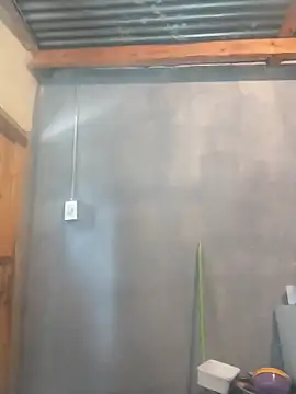 Snapshot of Blackveins32 chatting on November 8, 2025, 6:24 am Blackveins32 online show from November 8, 2025, 6:24 am