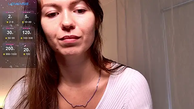 Snapshot of EllaCanny chatting on October 6, 2025, 6:11 am EllaCanny online show from October 6, 2025, 6:11 am