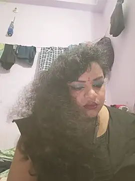 Deborbhavi222 online show from June 10, 2026, 5:56 pm