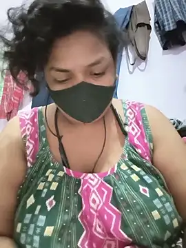 Deborbhavi222 online show from July 15, 2026, 4:56 pm