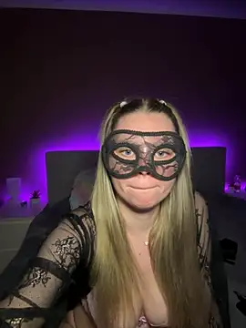 Cherrycolada online show from February 13, 2026, 11:34 pm