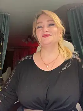 Sweet-blonde online show from March 11, 2026, 5:08 pm