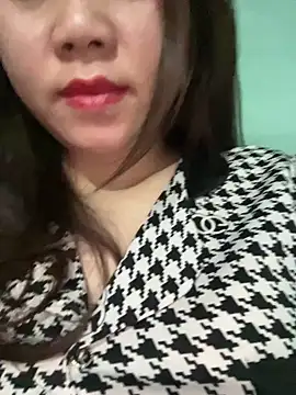 Lusi-sexy online show from December 16, 2025, 3:17 pm