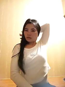 Snapshot of Suny_babyy chatting on November 6, 2025, 12:28 pm Suny babyy online show from November 6, 2025, 12:28 pm