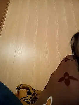 Snapshot of Suny_babyy chatting on November 18, 2025, 2:39 am Suny babyy online show from November 18, 2025, 2:39 am