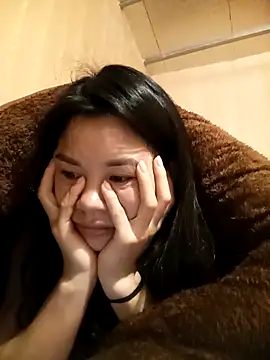 Snapshot of Suny_babyy chatting on December 17, 2025, 11:44 pm Suny babyy online show from December 17, 2025, 11:44 pm