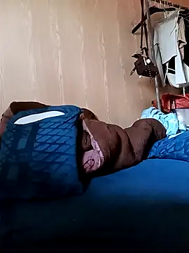 Snapshot of Suny_babyy chatting on April 9, 2026, 6:19 am Suny babyy online show from April 9, 2026, 6:19 am