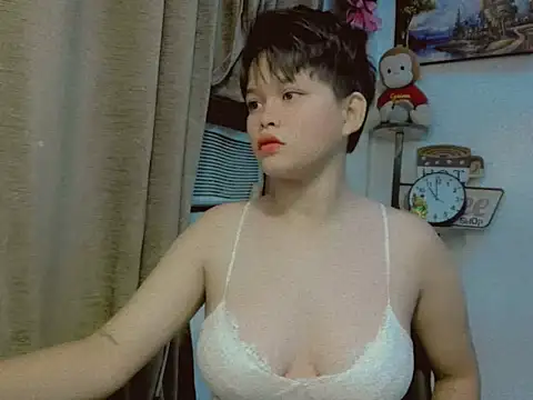 chennybbgirl online show from September 26, 2025, 2:21 pm