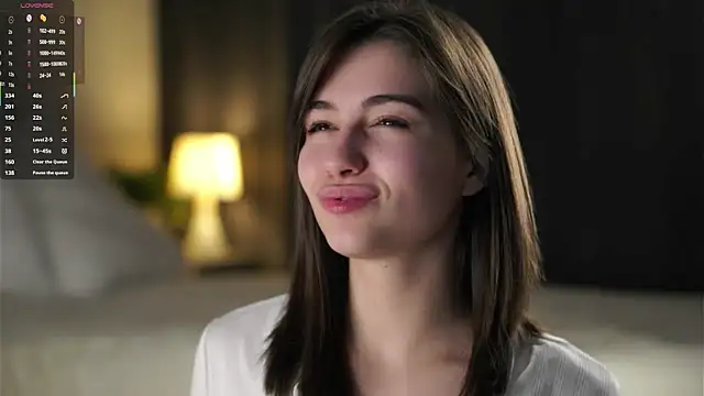 LettySlovacek online show from November 18, 2025, 2:28 am