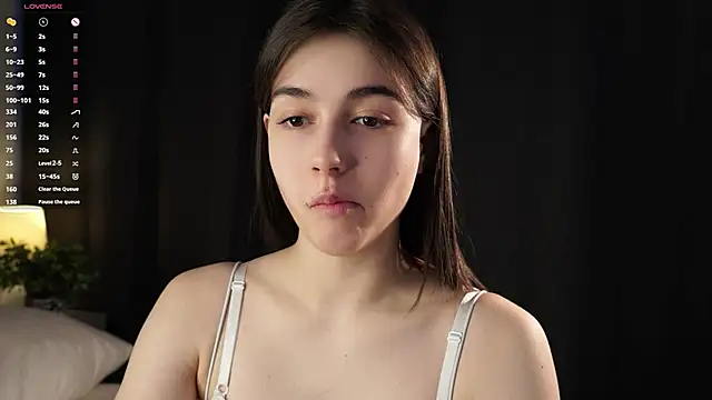 LettySlovacek online show from March 4, 2026, 3:12 am