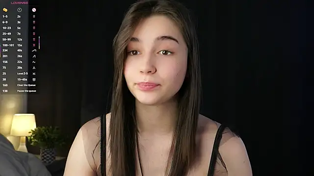 LettySlovacek online show from April 11, 2026, 2:16 am