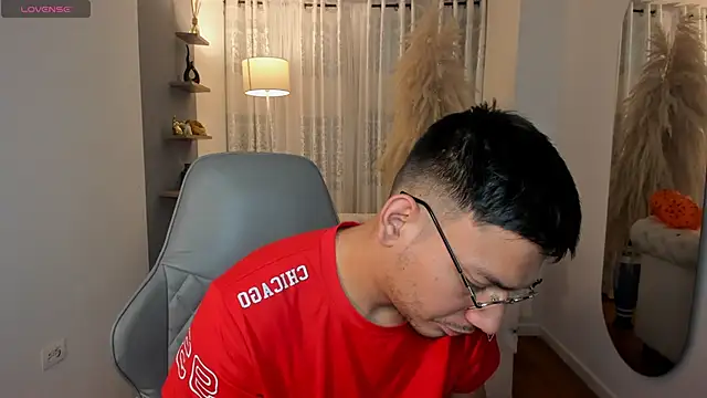 marcuswildx online show from October 7, 2025, 11:40 am