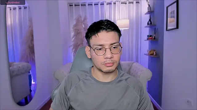 marcuswildx online show from December 22, 2025, 5:10 pm