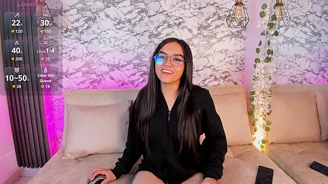 eimi rosse18 online show from November 13, 2025, 12:37 pm