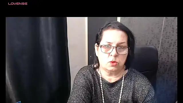 MissSanjanne online show from February 22, 2026, 8:29 pm