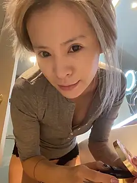 miumiu-66 online show from February 12, 2026, 8:31 am