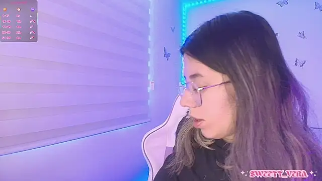 Snapshot of sweettvera chatting on April 28, 2026, 12:32 pm sweettvera online show from April 28, 2026, 12:32 pm