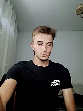 jorgeereyy online show from September 22, 2025, 2:08 pm